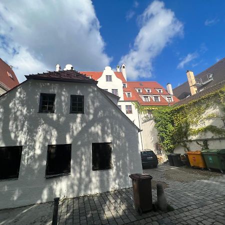 Apartament Liboria I Als Gruppe Im Denkmal Augsburgs Zewnętrze zdjęcie